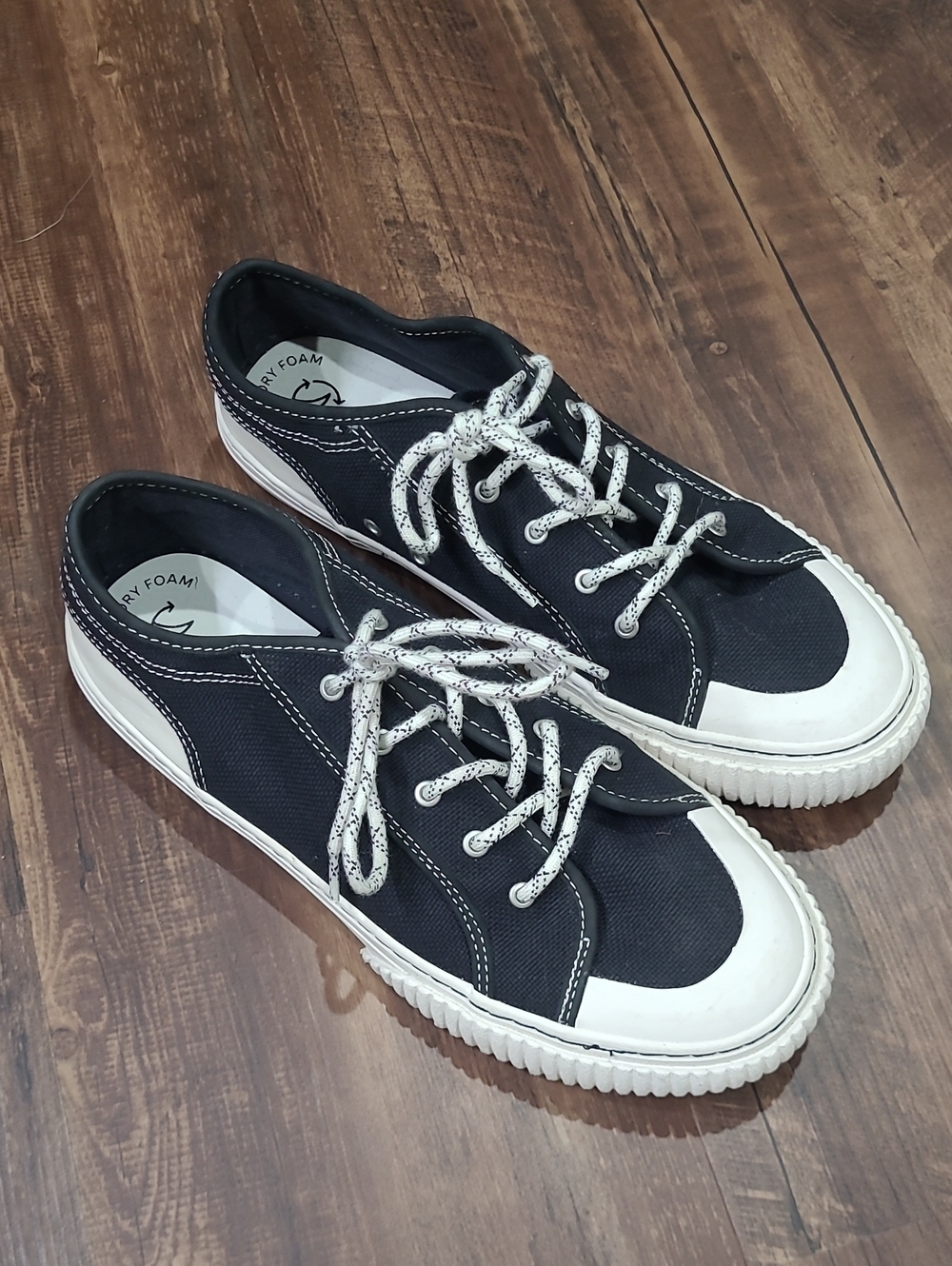 Sperry Seacycled Lace Sneakers Black Memory Foam Insole 8.5